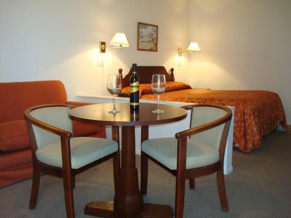 Family Inn San Rafael  Room photo