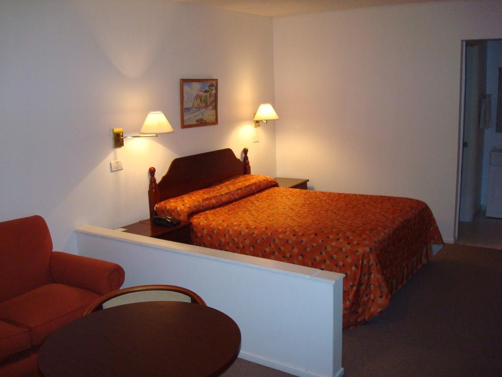 Family Inn San Rafael  Exterior photo
